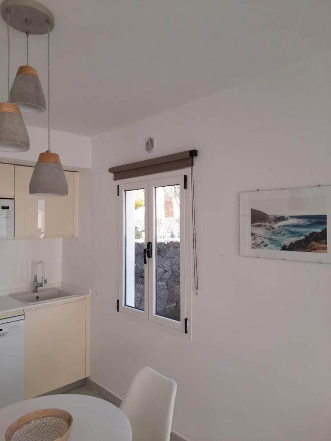 Bungalow Paseo Del Mar- Playa Roca Residence Sea Front Access - Free Ac - Wifi Costa Teguise Eksteriør bilde